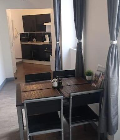 פואה Appartement Coeur De Ville! מראה חיצוני תמונה