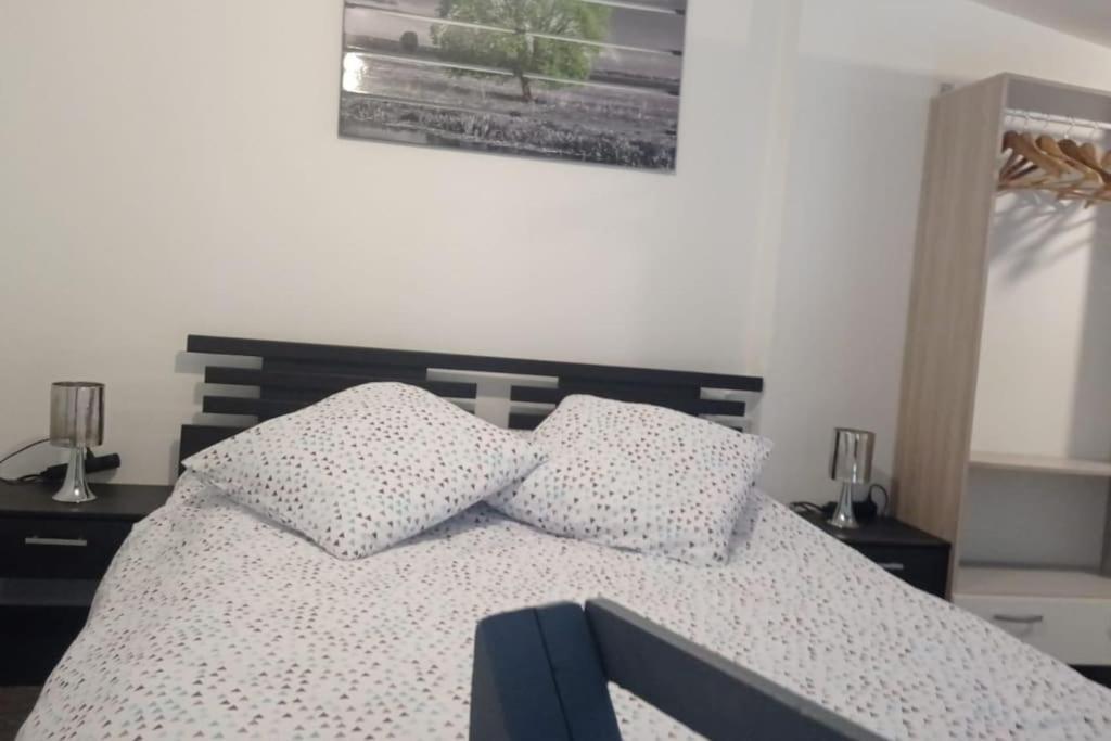 פואה Appartement Coeur De Ville! מראה חיצוני תמונה